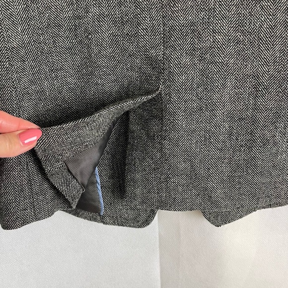 Banana Republic Wool Tweed Herringbone Ruffle Trim Blazer Preppy Quiet Luxury - Picture 6 of 11